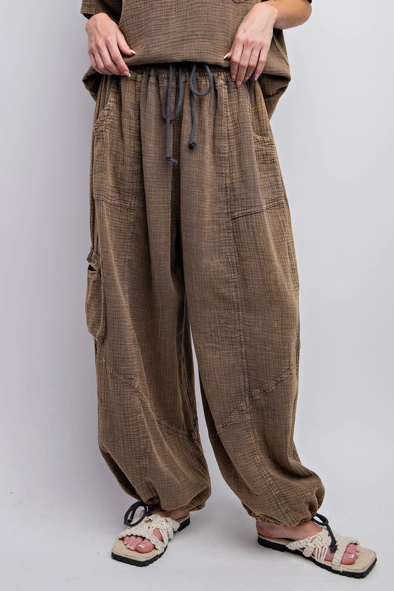 Wynonna Washed Cotton Gauze Pant (Ash Olive)